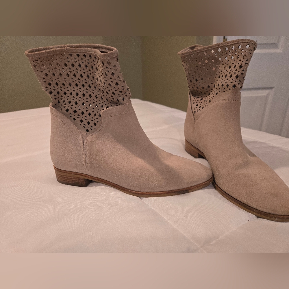 Michael Kors Tan Ankle Boots
